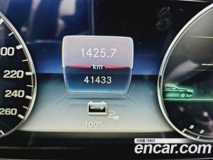 Mercedes-Benz E-Class E300e 4MATIC Exclusive 2020 года из Южной Кореи