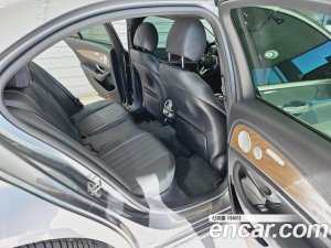 Mercedes-Benz E-Class E300e 4MATIC Exclusive 2020 года из Южной Кореи