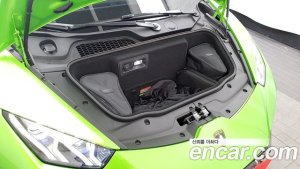 Lamborghini Huracan EVO 5.2 SPYDER 2020 года из Южной Кореи