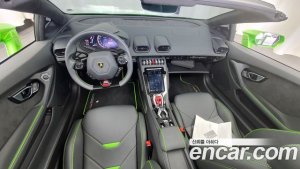 Lamborghini Huracan EVO 5.2 SPYDER 2020 года из Южной Кореи