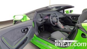 Lamborghini Huracan EVO 5.2 SPYDER 2020 года из Южной Кореи