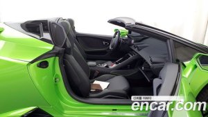 Lamborghini Huracan EVO 5.2 SPYDER 2020 года из Южной Кореи