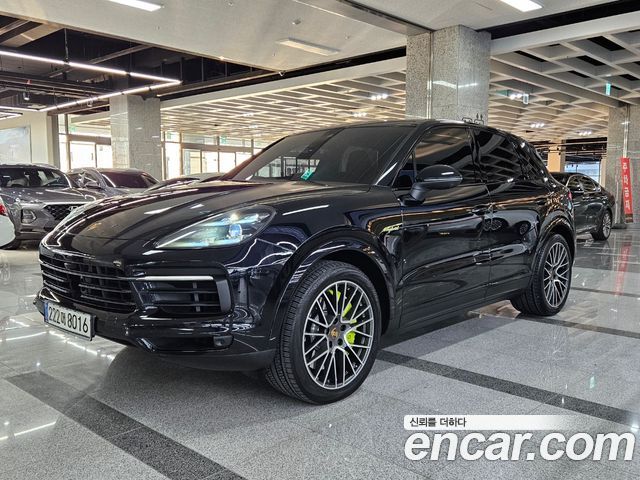 Porsche Cayenne 3.0 E-하이브리드 2020 года из Кореи