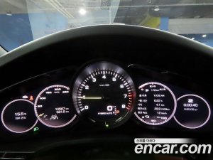 Porsche Cayenne 3.0 E-하이브리드 2020 года из Южной Кореи