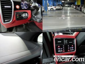 Porsche Cayenne 3.0 E-하이브리드 2020 года из Южной Кореи