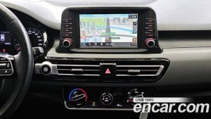 Kia Seltos Бензин 1.6 Turbo 2WD 2022 года из Южной Кореи