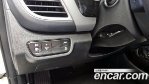 Kia Seltos Бензин 1.6 Turbo 2WD 2022 года из Южной Кореи