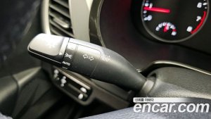 Kia Seltos Бензин 1.6 Turbo 2WD 2022 года из Южной Кореи