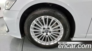 Audi A6 45 TFSI 4WD Premium 2020 года из Южной Кореи