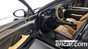 Kia K5 Signature 2020 года из Южной Кореи