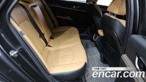 Kia K5 Signature 2020 года из Южной Кореи