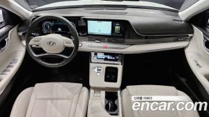 Hyundai Grandeur Calligraphy 2022 года из Южной Кореи