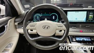 Hyundai Grandeur Calligraphy 2022 года из Южной Кореи