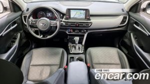Kia Seltos Бензин 1.6 Turbo 2WD 2022 года из Южной Кореи