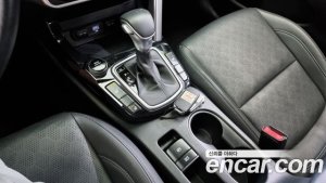 Kia Seltos Бензин 1.6 Turbo 2WD 2022 года из Южной Кореи