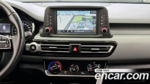 Kia Seltos Бензин 1.6 Turbo 2WD 2022 года из Южной Кореи