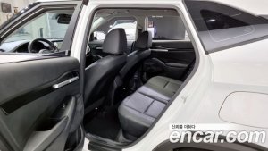 Kia Seltos Бензин 1.6 Turbo 2WD 2022 года из Южной Кореи