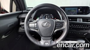 Lexus UX 2.0 F-Sport 2WD 2020 года из Южной Кореи