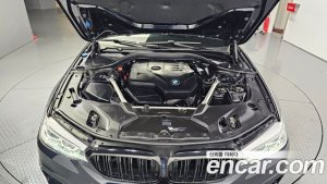 BMW 5-Series 520i M Sport 2020 года из Южной Кореи