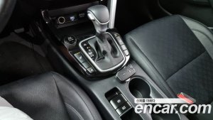 Kia Seltos Бензин 1.6 Turbo 2WD 2022 года из Южной Кореи