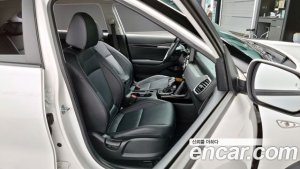 Kia Seltos Бензин 1.6 Turbo 2WD 2022 года из Южной Кореи