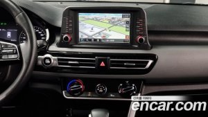 Kia Seltos Бензин 1.6 Turbo 2WD 2022 года из Южной Кореи