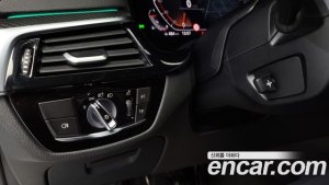 BMW Gran Turismo 640i xDrive M Sport 2020 года из Южной Кореи
