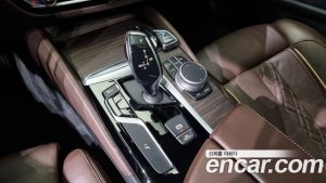 BMW 5-Series 520d xDrive Luxury Plus 2020 года из Южной Кореи
