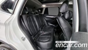 BMW X1 xDrive 20i Advantage 2020 года из Южной Кореи