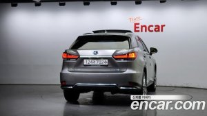 Lexus RX Executive 2020 года из Южной Кореи