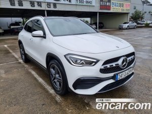 Mercedes-Benz GLA-Class GLA250 4MATIC 2021 года из Южной Кореи