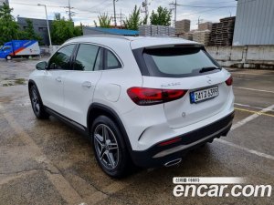 Mercedes-Benz GLA-Class GLA250 4MATIC 2021 года из Южной Кореи