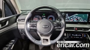 Kia K5 2.0 2020 года из Южной Кореи