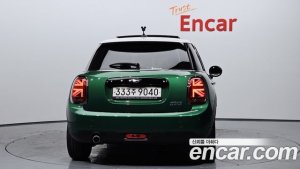 Mini Cooper 5Door HIGH 2020 года из Южной Кореи