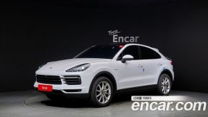 Porsche Cayenne 3.0 E-하이브리드 Coupe 2021 года из Южной Кореи