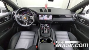 Porsche Cayenne 3.0 E-하이브리드 Coupe 2021 года из Южной Кореи