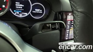 Porsche Cayenne 3.0 E-하이브리드 Coupe 2021 года из Южной Кореи