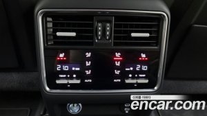 Porsche Cayenne 3.0 E-하이브리드 Coupe 2021 года из Южной Кореи