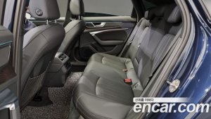 Audi A6 45 TFSI 4WD Premium 2021 года из Южной Кореи