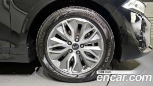 Kia K5 Signature 2020 года из Южной Кореи