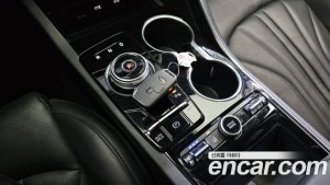 Kia K5 Signature 2020 года из Южной Кореи