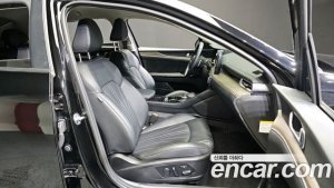 Kia K5 Signature 2020 года из Южной Кореи