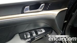 Kia K5 Signature 2020 года из Южной Кореи
