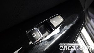 Kia K5 Signature 2020 года из Южной Кореи
