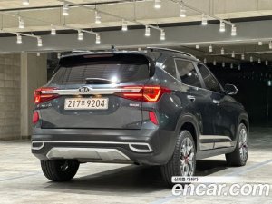 Kia Seltos Бензин 1.6 Turbo 2WD 2020 года из Южной Кореи