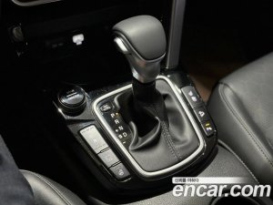 Kia Seltos Бензин 1.6 Turbo 2WD 2020 года из Южной Кореи