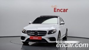 Mercedes-Benz E-Class E350 4MATIC AMG Line 2020 года из Южной Кореи