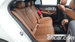 Mercedes-Benz E-Class E350 4MATIC AMG Line 2020 года из Южной Кореи
