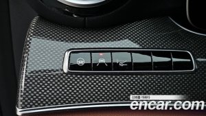 Mercedes-Benz E-Class E350 4MATIC AMG Line 2020 года из Южной Кореи
