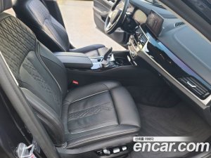 BMW 5-Series 530i Luxury Plus 2020 года из Южной Кореи